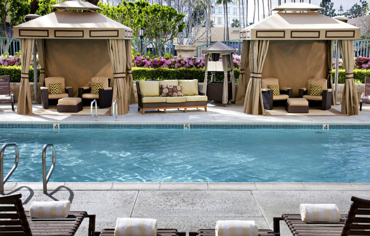 Отель Costa Mesa Marriott Экстерьер фото